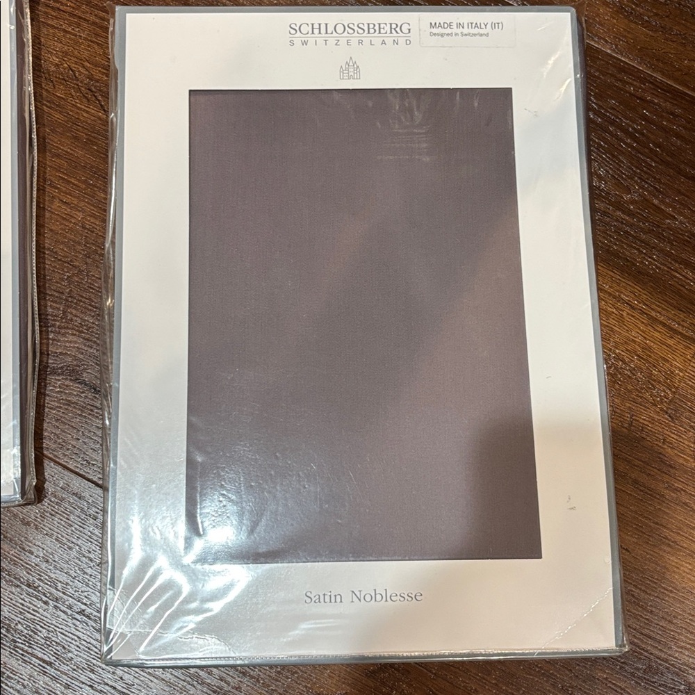 Schlossberg Satin Noblesse Bedding Set KING SIZE - Prune - New - Picture 3 of 7
